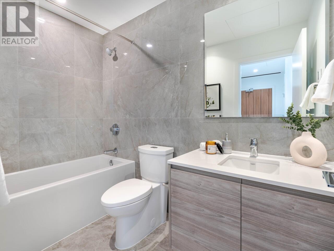 3004 680 Quayside Drive, New Westminster, British Columbia  V3M 0P2 - Photo 19 - R2953560
