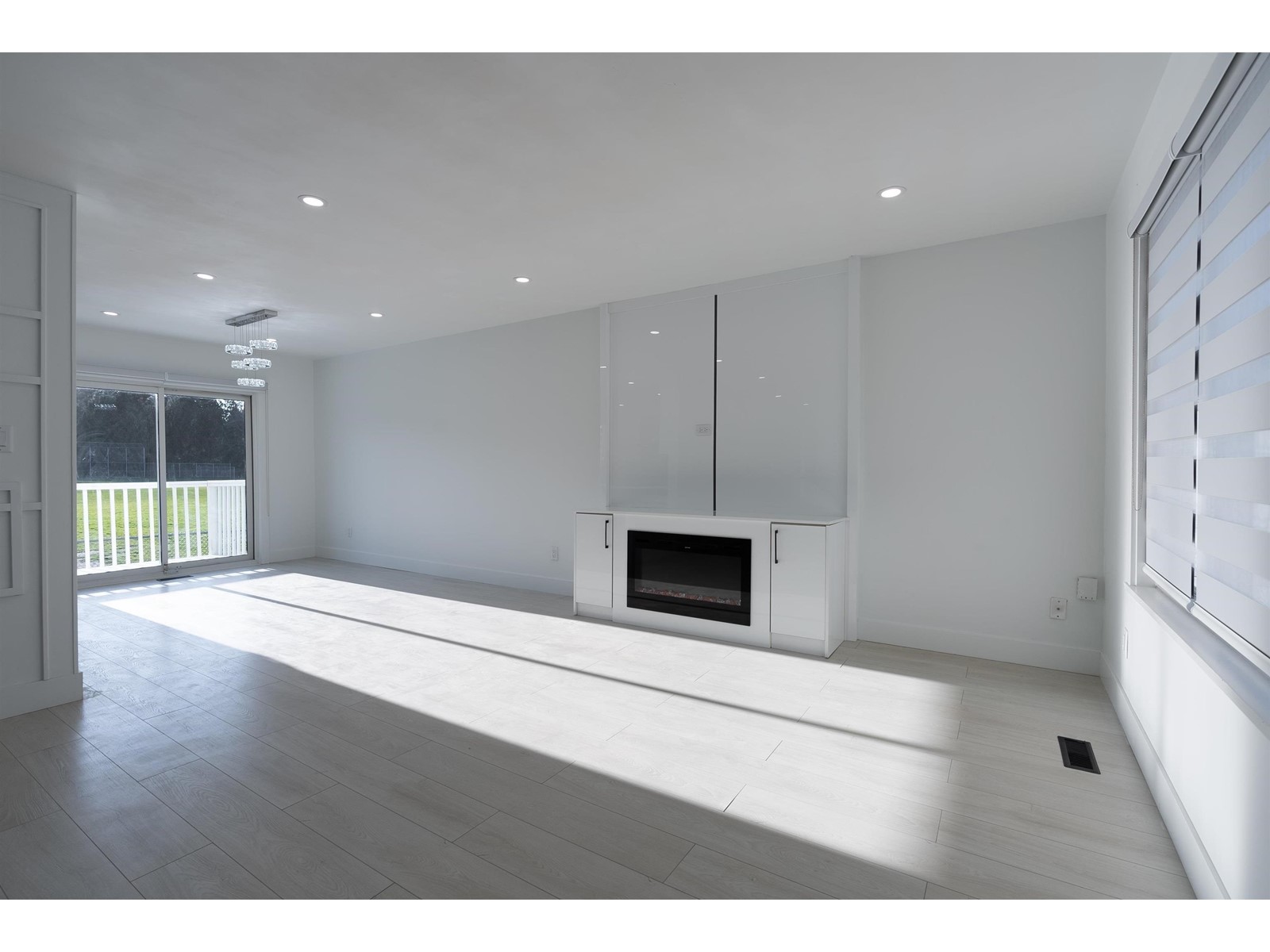 Property at 20506 48B AVENUE image 4