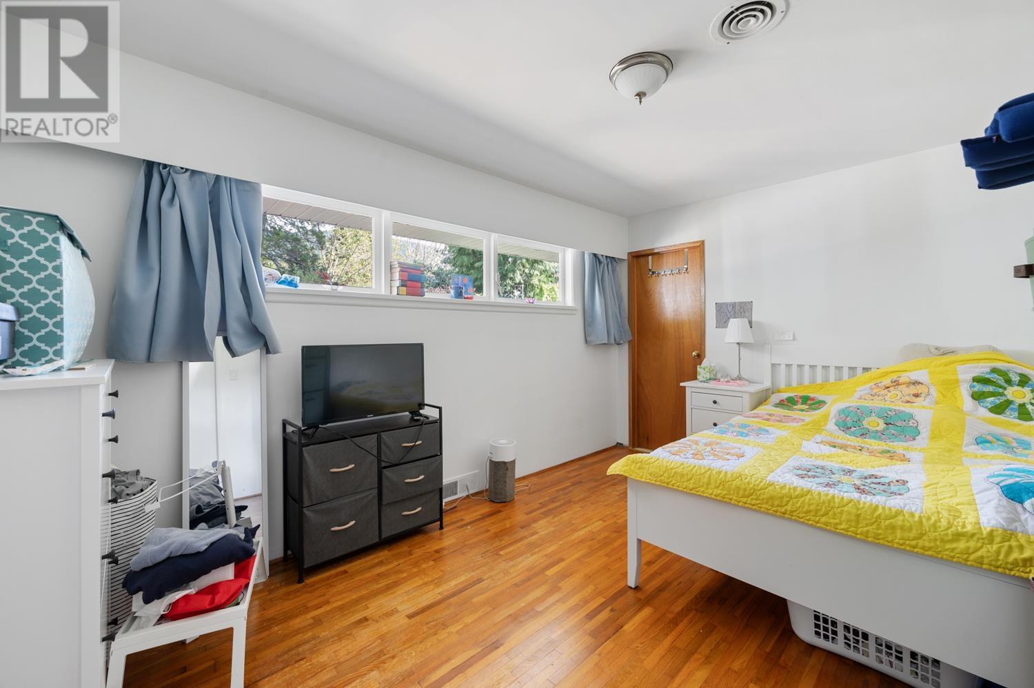4010 Sunnycrest Drive, North Vancouver, British Columbia  V7R 3E4 - Photo 19 - R2988187