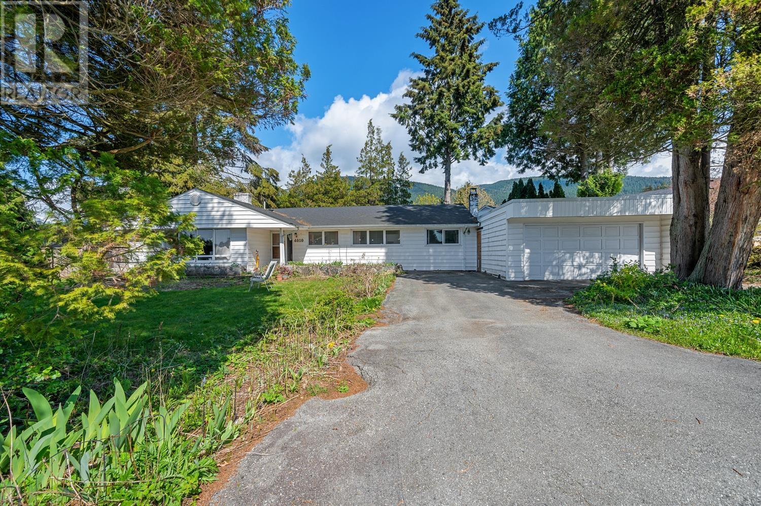 Property at 4010 SUNNYCREST DRIVE image 2