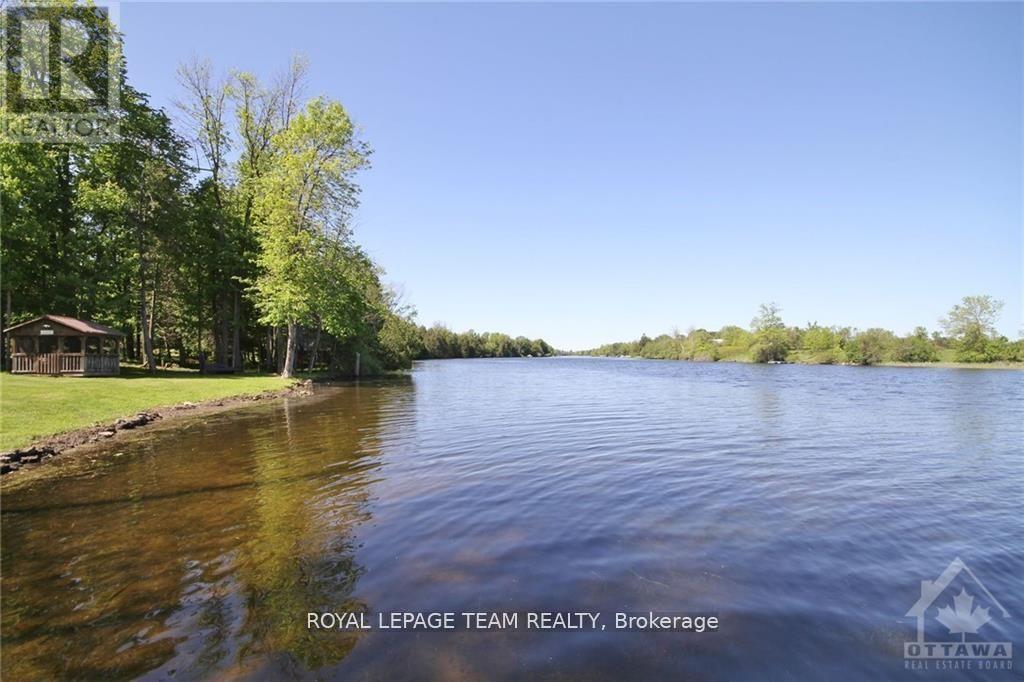 988 River Road, North Grenville, Ontario  K0G 1J0 - Photo 36 - X12072318