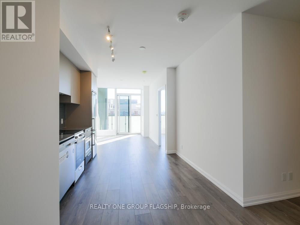 504 - 4208 Dundas Street W, Toronto, Ontario  M8X 1Y6 - Photo 5 - W12072146