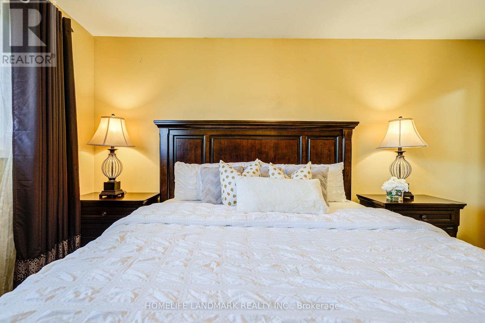 2165 Dunedin Road, Oakville, Ontario  L6J 5V2 - Photo 28 - W12072162