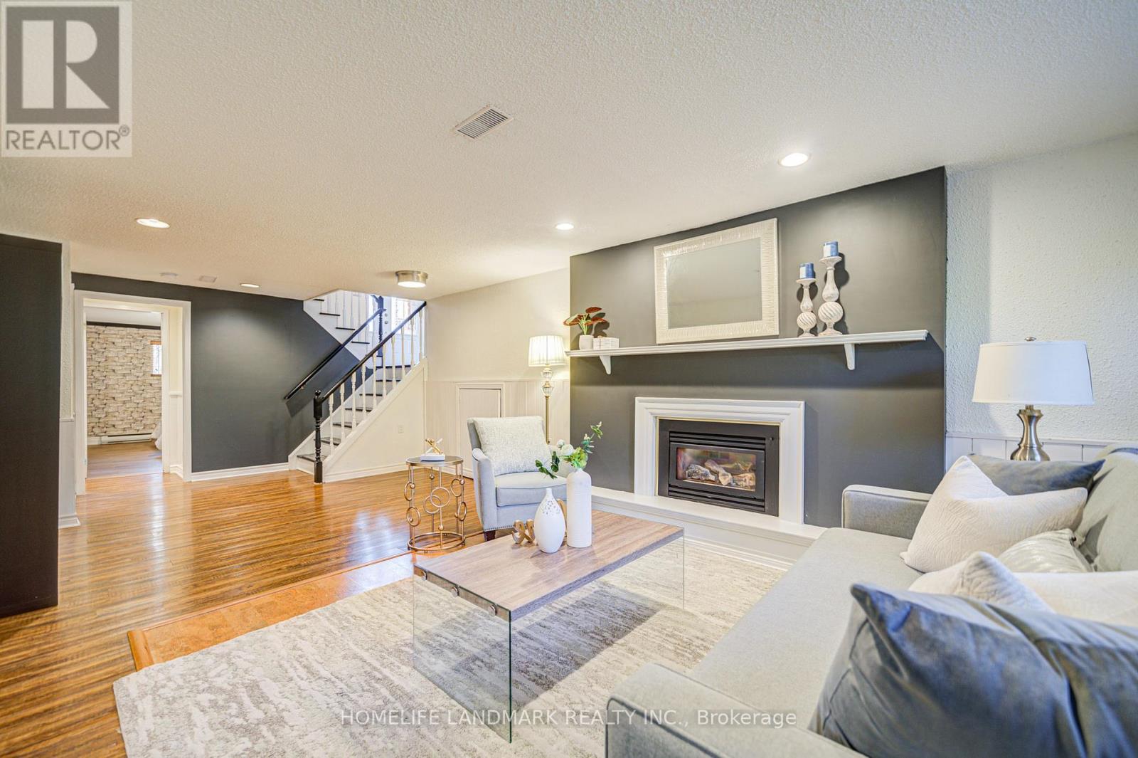 2165 Dunedin Road, Oakville, Ontario  L6J 5V2 - Photo 36 - W12072162