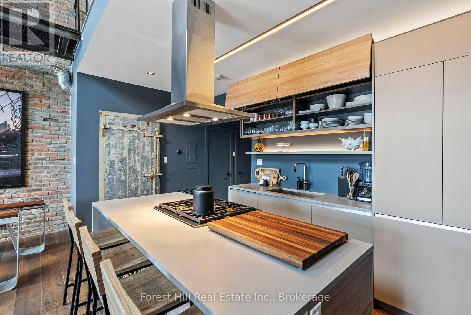 306 - 1842 Queen Street E, Toronto, Ontario  M4L 6T3 - Photo 2 - E12072357
