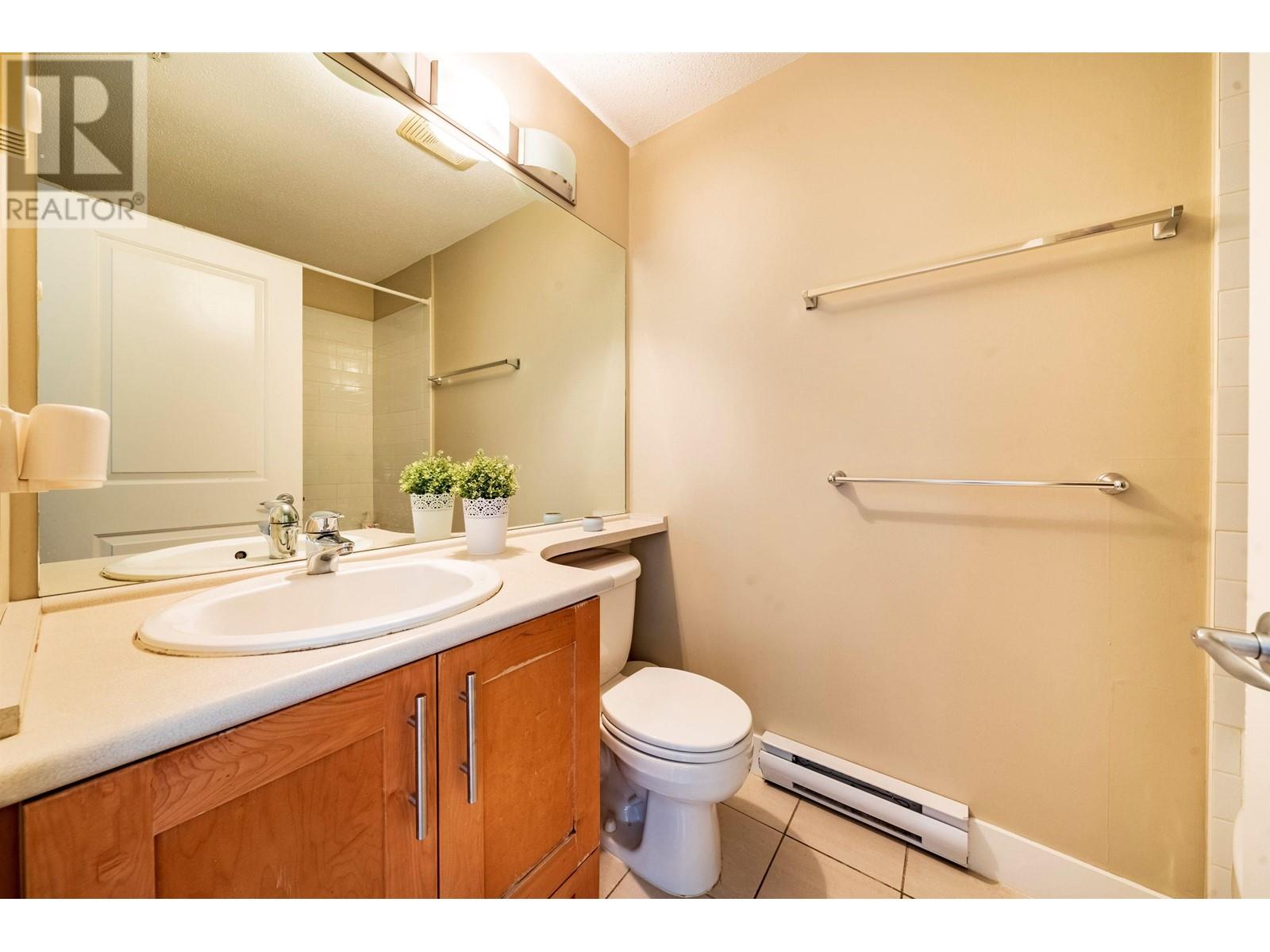215 4885 Valley Drive, Vancouver, British Columbia  V6J 5M7 - Photo 16 - R2988292