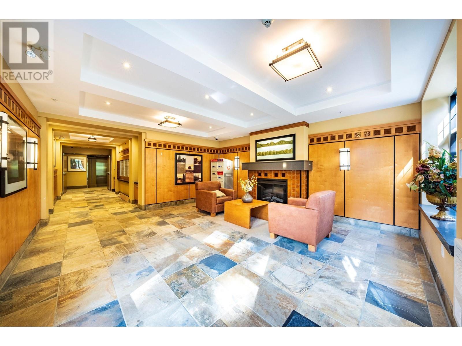 215 4885 Valley Drive, Vancouver, British Columbia  V6J 5M7 - Photo 2 - R2988292