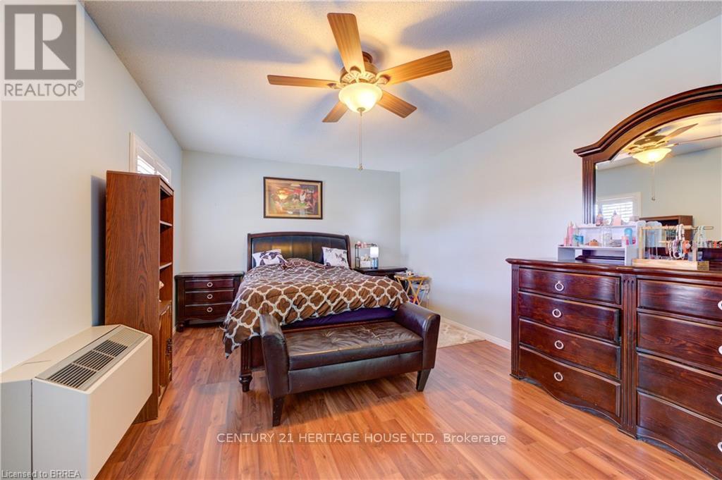 109 - 9 Bonheur Court, Brant (Brantford Twp), Ontario  N3P 1Z5 - Photo 16 - X12072151
