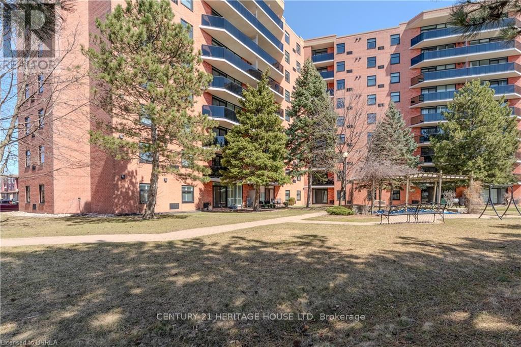 109 - 9 Bonheur Court, Brant (Brantford Twp), Ontario  N3P 1Z5 - Photo 31 - X12072151