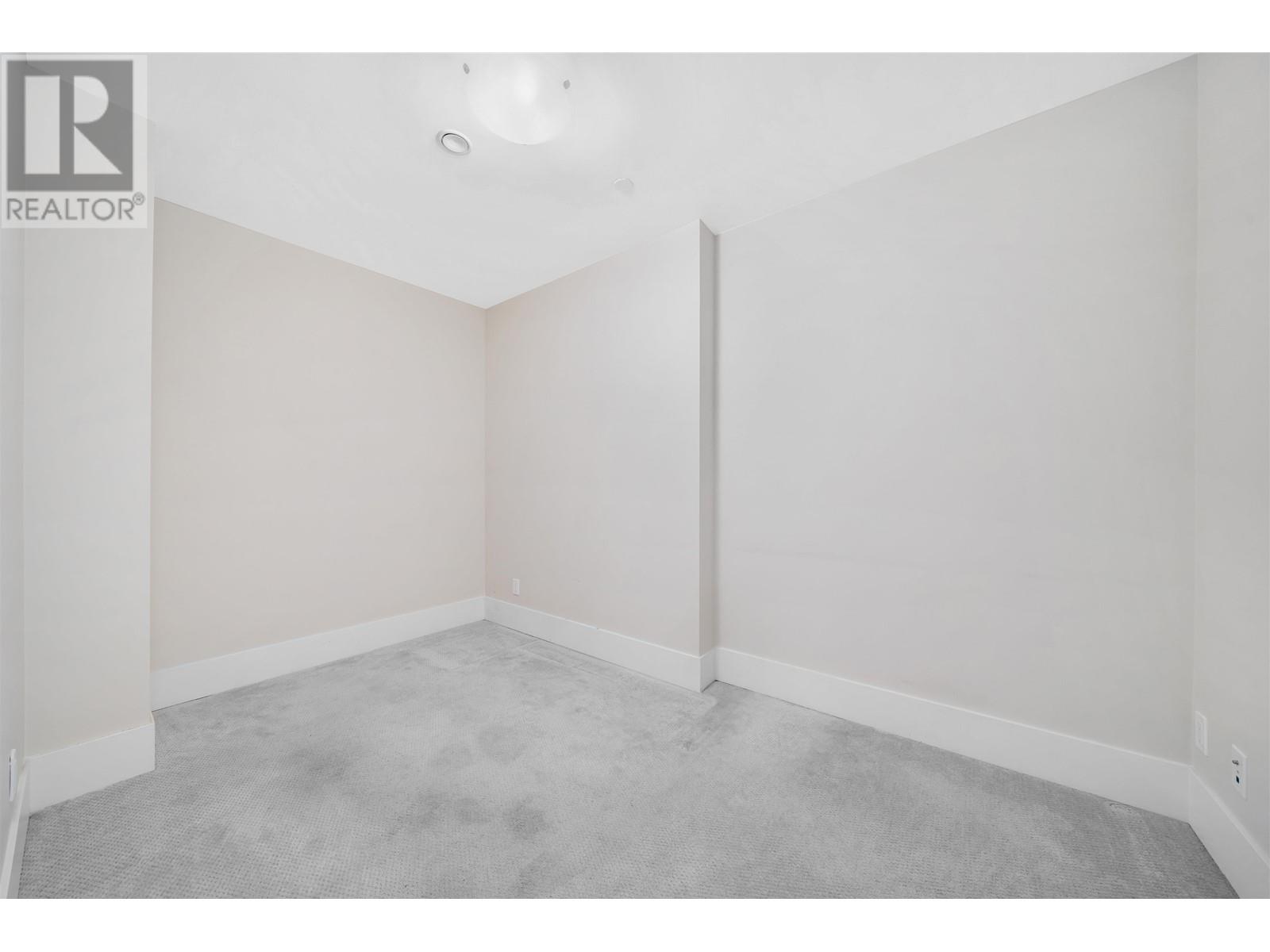 2 330 W 14th Street, North Vancouver, British Columbia  V7M 1P6 - Photo 21 - R2988307