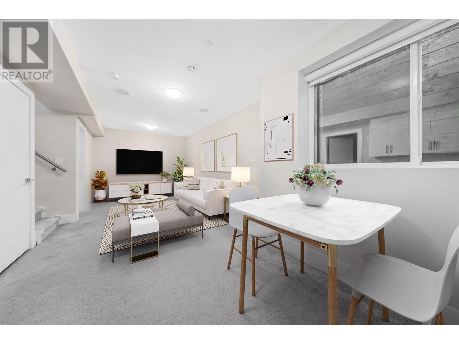 2 330 W 14th Street, North Vancouver, British Columbia  V7M 1P6 - Photo 22 - R2988307