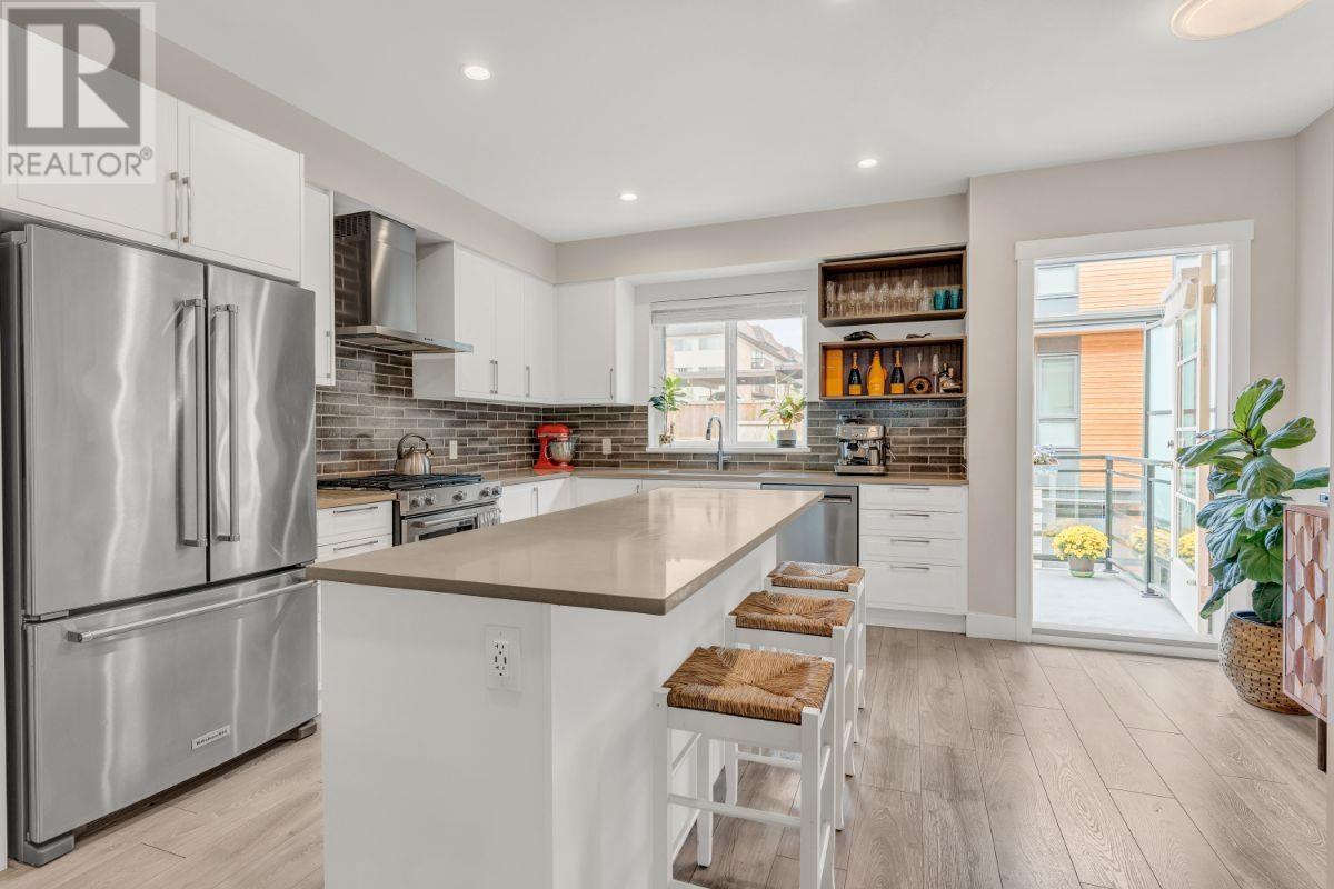 5 70 Seaview Drive, Port Moody, British Columbia  V3H 0J9 - Photo 6 - R2988311