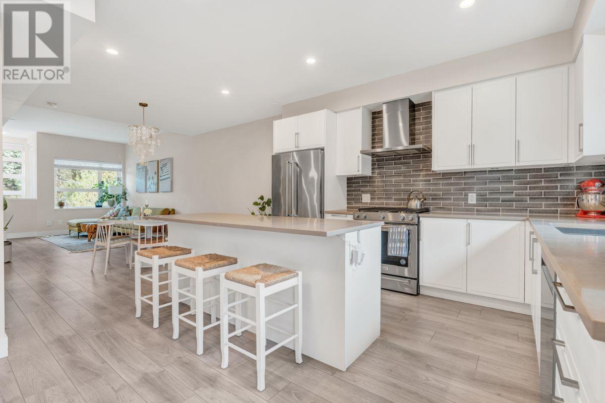 5 70 Seaview Drive, Port Moody, British Columbia  V3H 0J9 - Photo 7 - R2988311