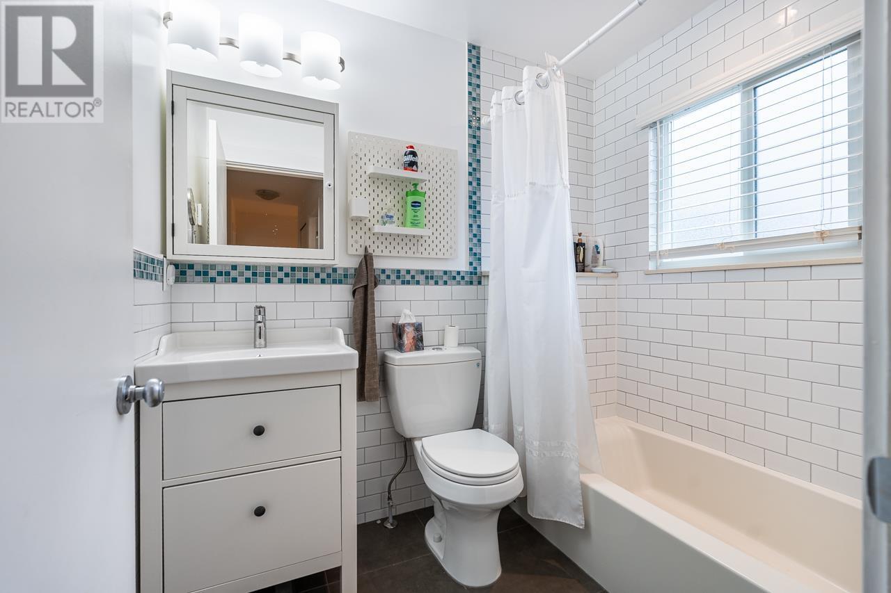 41 2736 Atlin Place, Coquitlam, British Columbia  V3C 5T4 - Photo 23 - R2988338