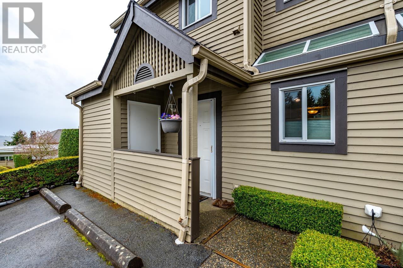 41 2736 Atlin Place, Coquitlam, British Columbia  V3C 5T4 - Photo 34 - R2988338