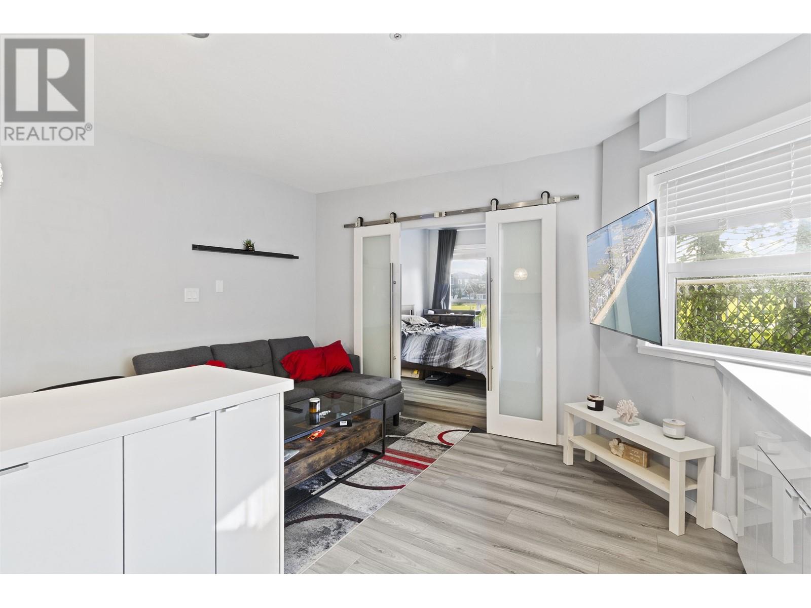 106 1988 E 37th Avenue, Vancouver, British Columbia  V5P 1G1 - Photo 6 - R2988348