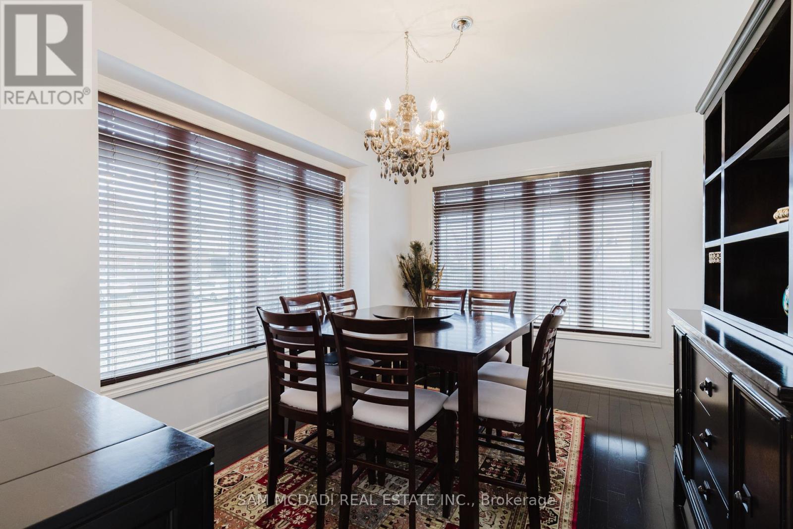 Property at 700 SERAFINI CRESCENT image 5