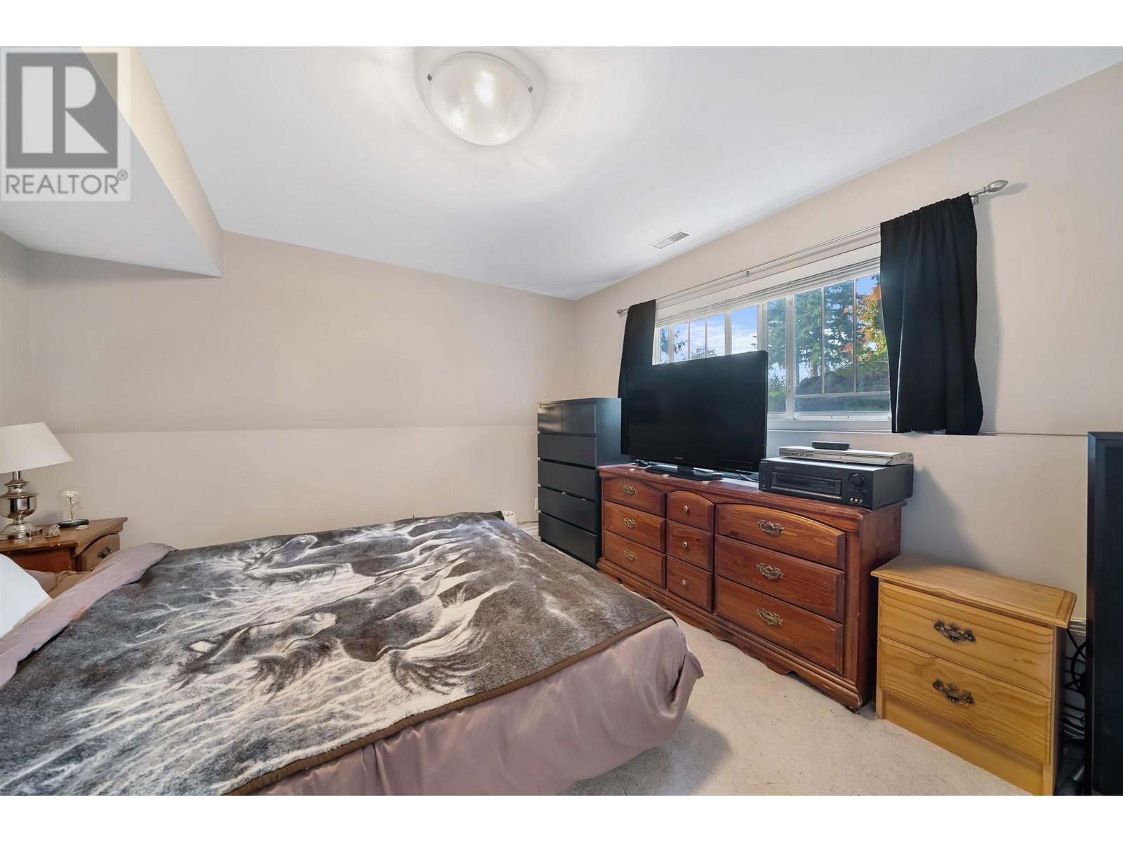 551 Poirier Street, Coquitlam, British Columbia  V3J 6A6 - Photo 19 - R2988328