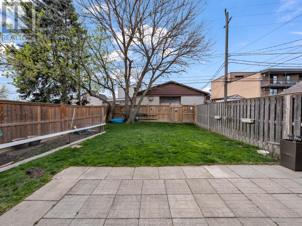 Property at 682-690 IRVINE AVENUE image 5
