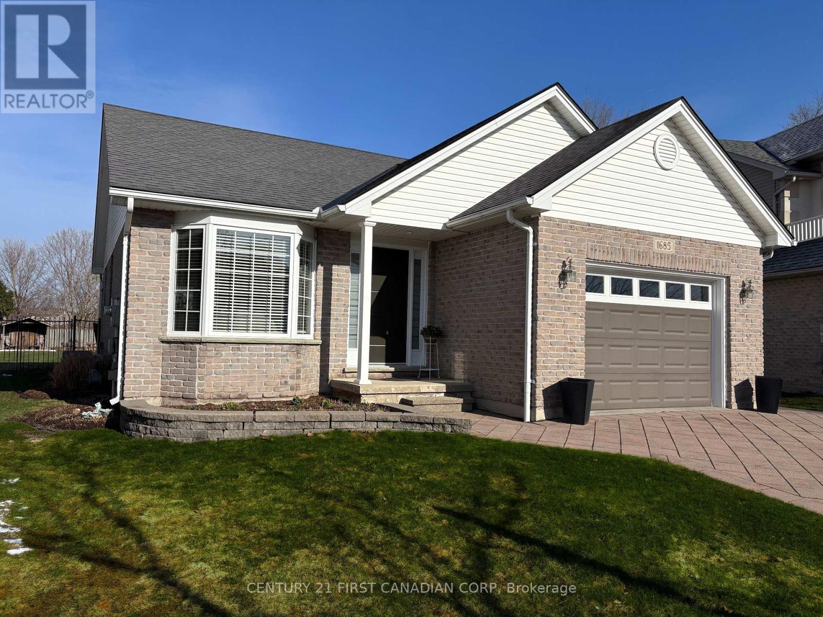 1685 Devos Drive