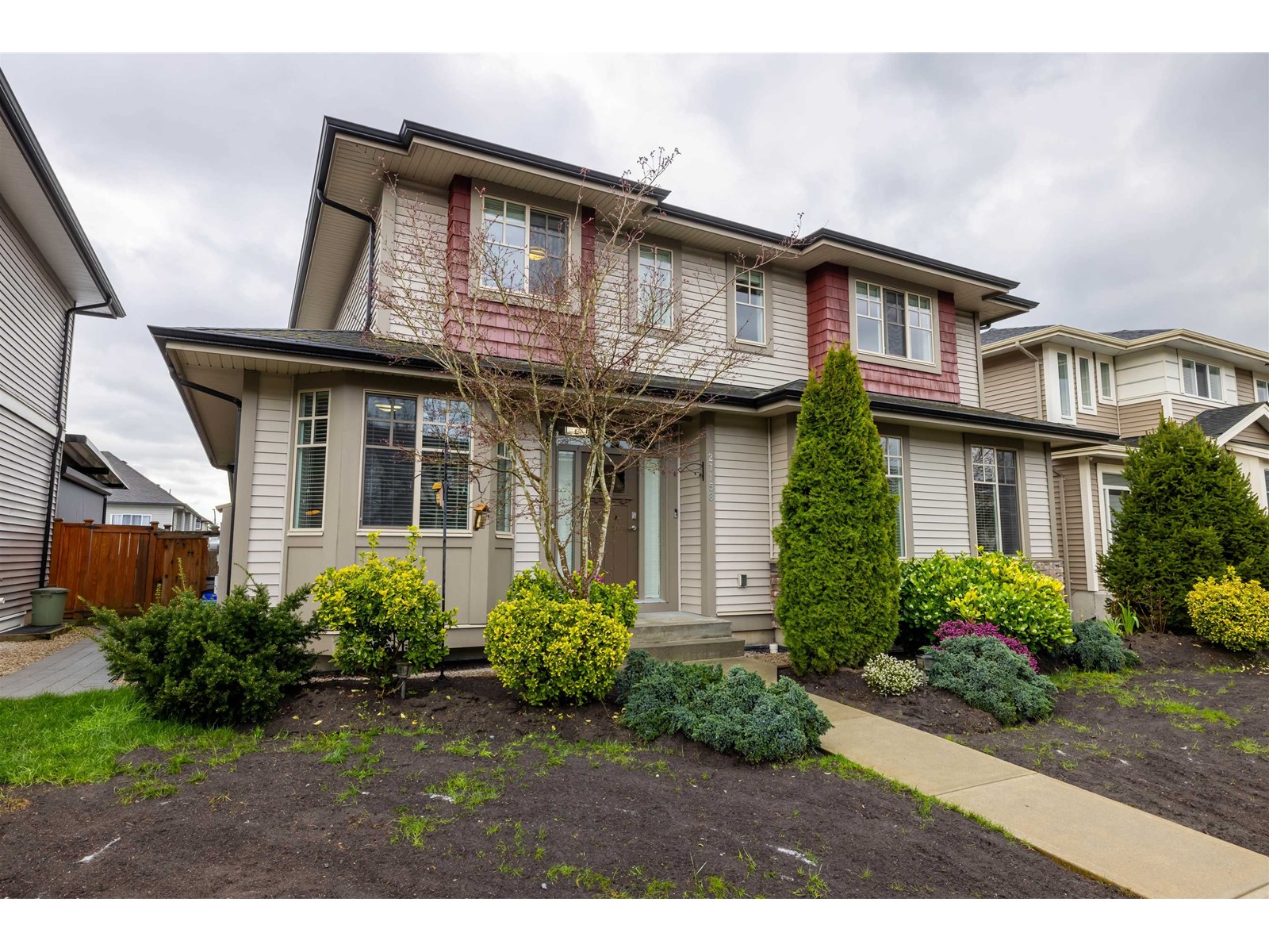 Property at 27158 35A AVENUE image 1