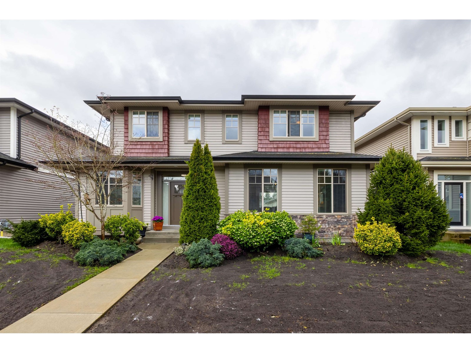 Property at 27158 35A AVENUE image 3