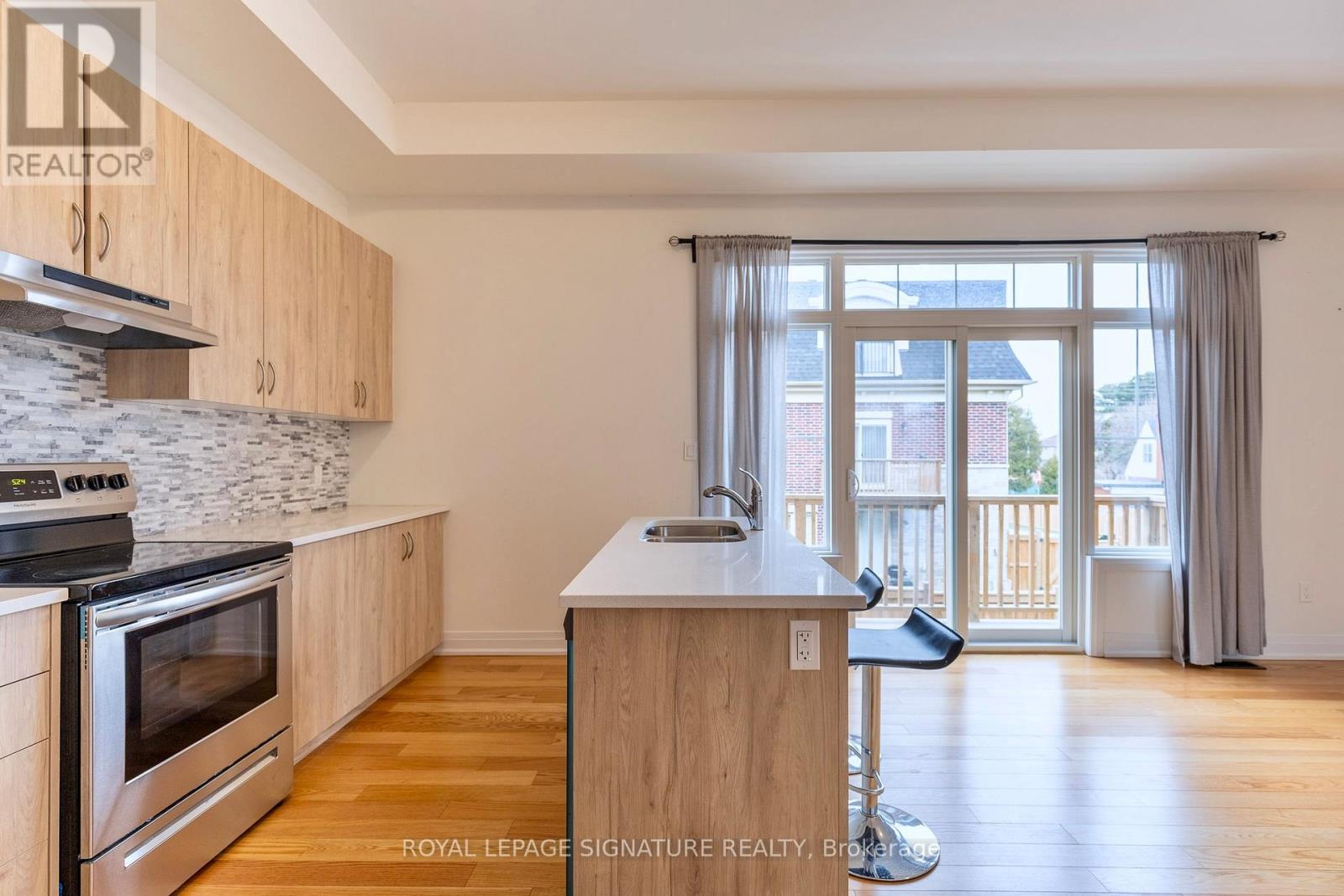 2093 Primate Road, Mississauga (Lakeview), Ontario  L4Y 0H2 - Photo 31 - W12071527