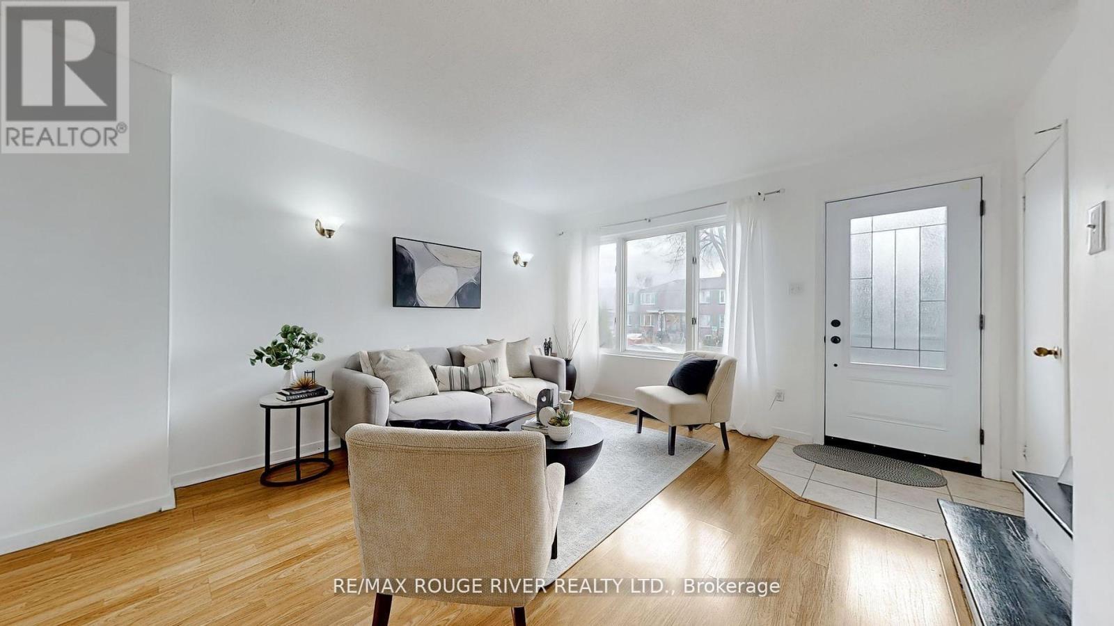 Property at 29 - 740 KENNEDY ROAD image 2