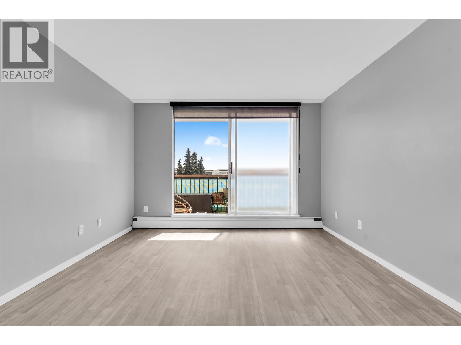 201 320 Royal Avenue, New Westminster, British Columbia  V3L 5C6 - Photo 8 - R2988113