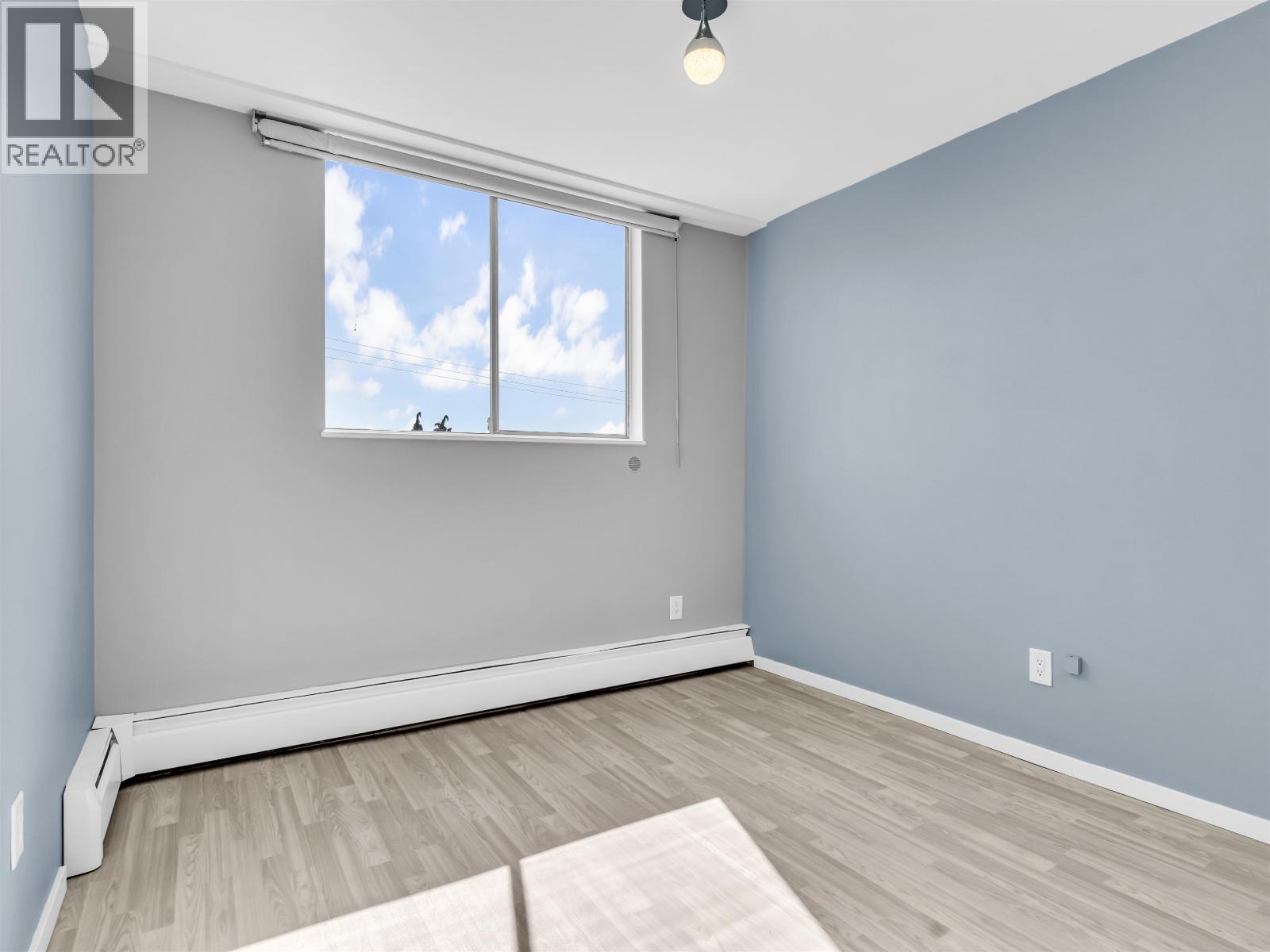 201 320 Royal Avenue, New Westminster, British Columbia  V3L 5C6 - Photo 13 - R2988113