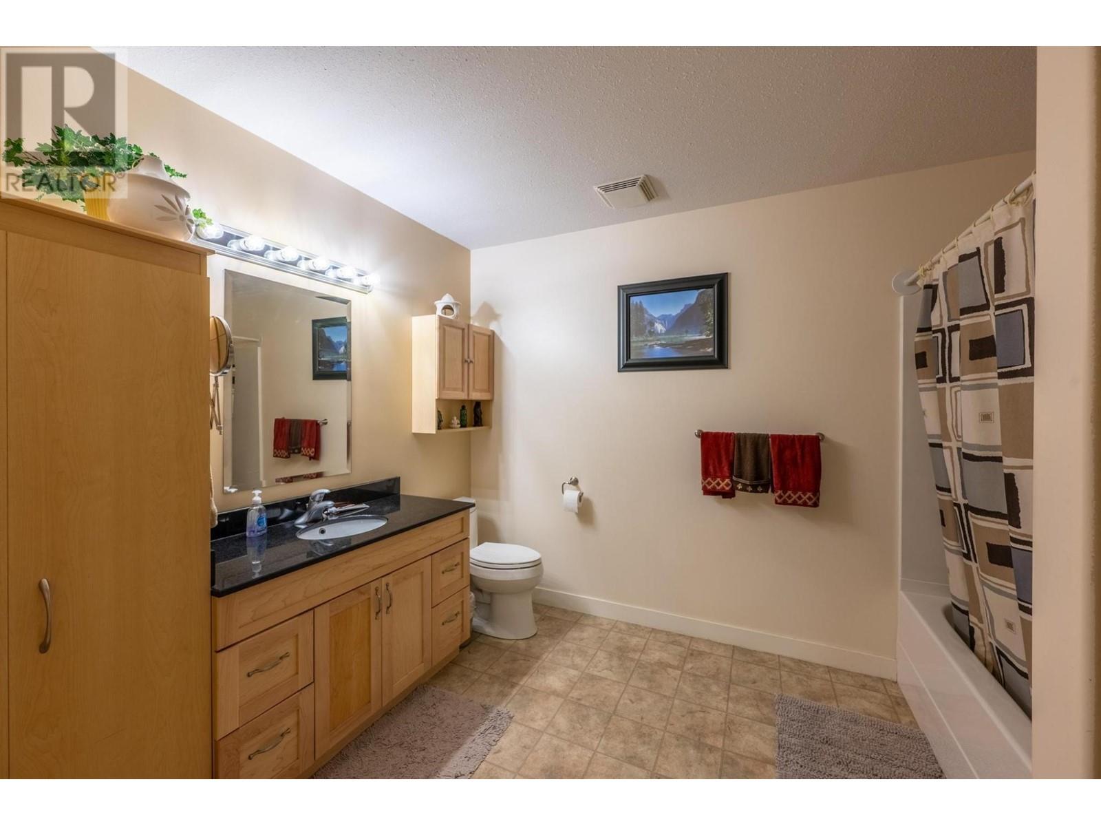 420 Ottoson Road, Golden, British Columbia  V0A 1H1 - Photo 46 - 10342636