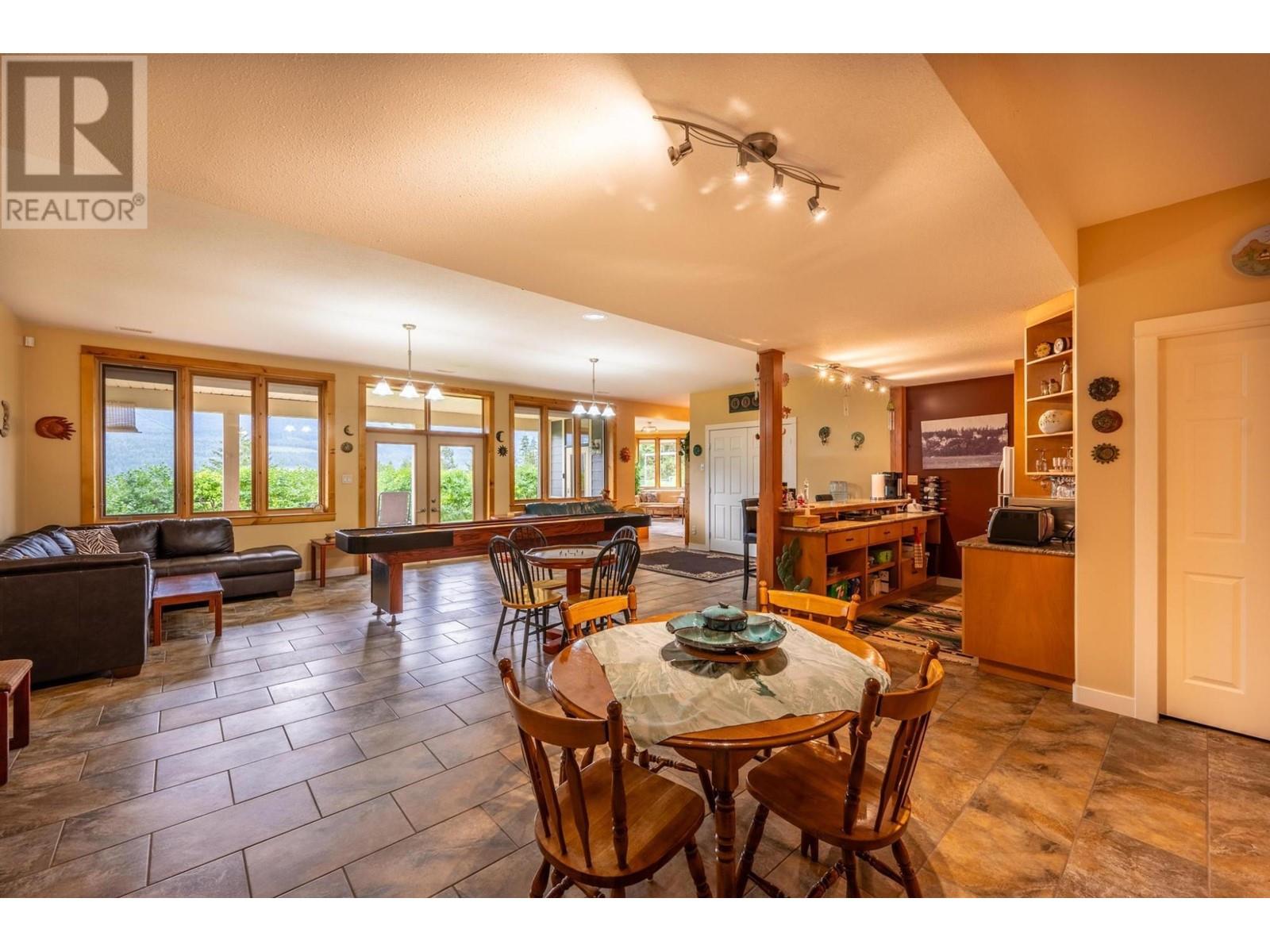 420 Ottoson Road, Golden, British Columbia  V0A 1H1 - Photo 45 - 10342636