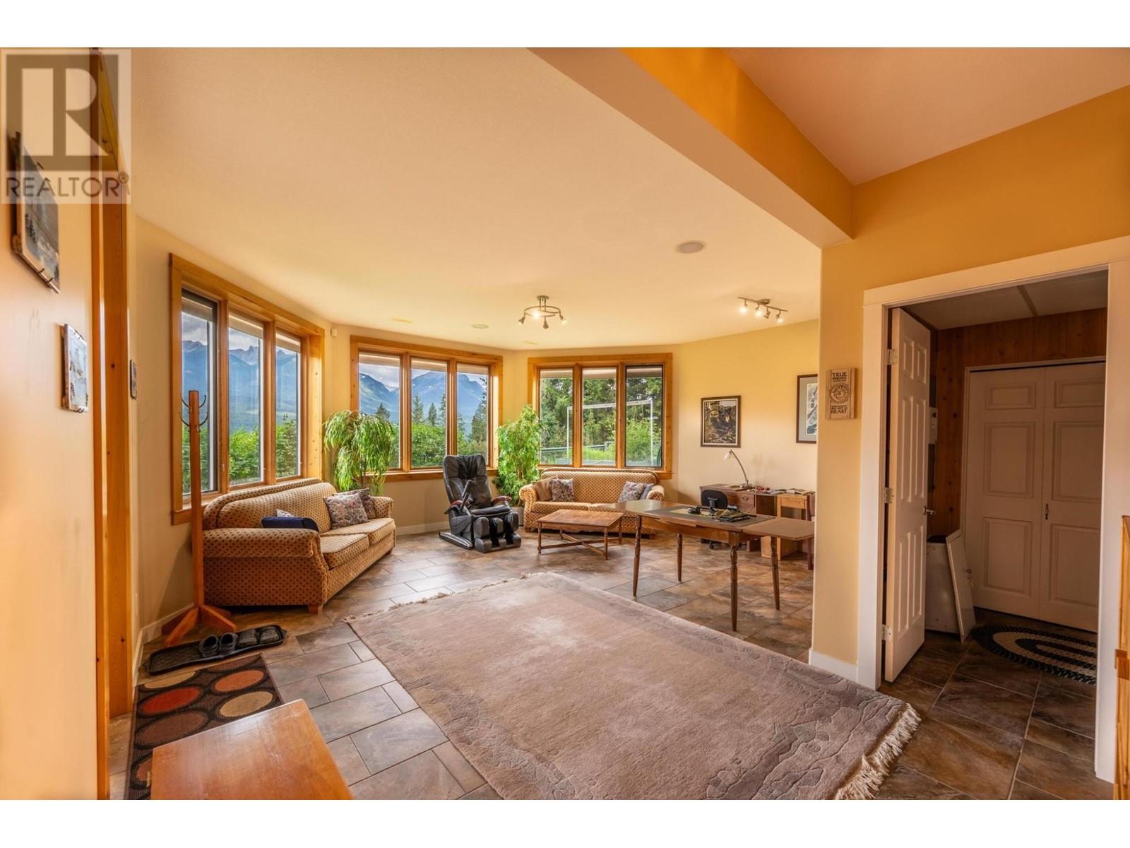 420 Ottoson Road, Golden, British Columbia  V0A 1H1 - Photo 38 - 10342636