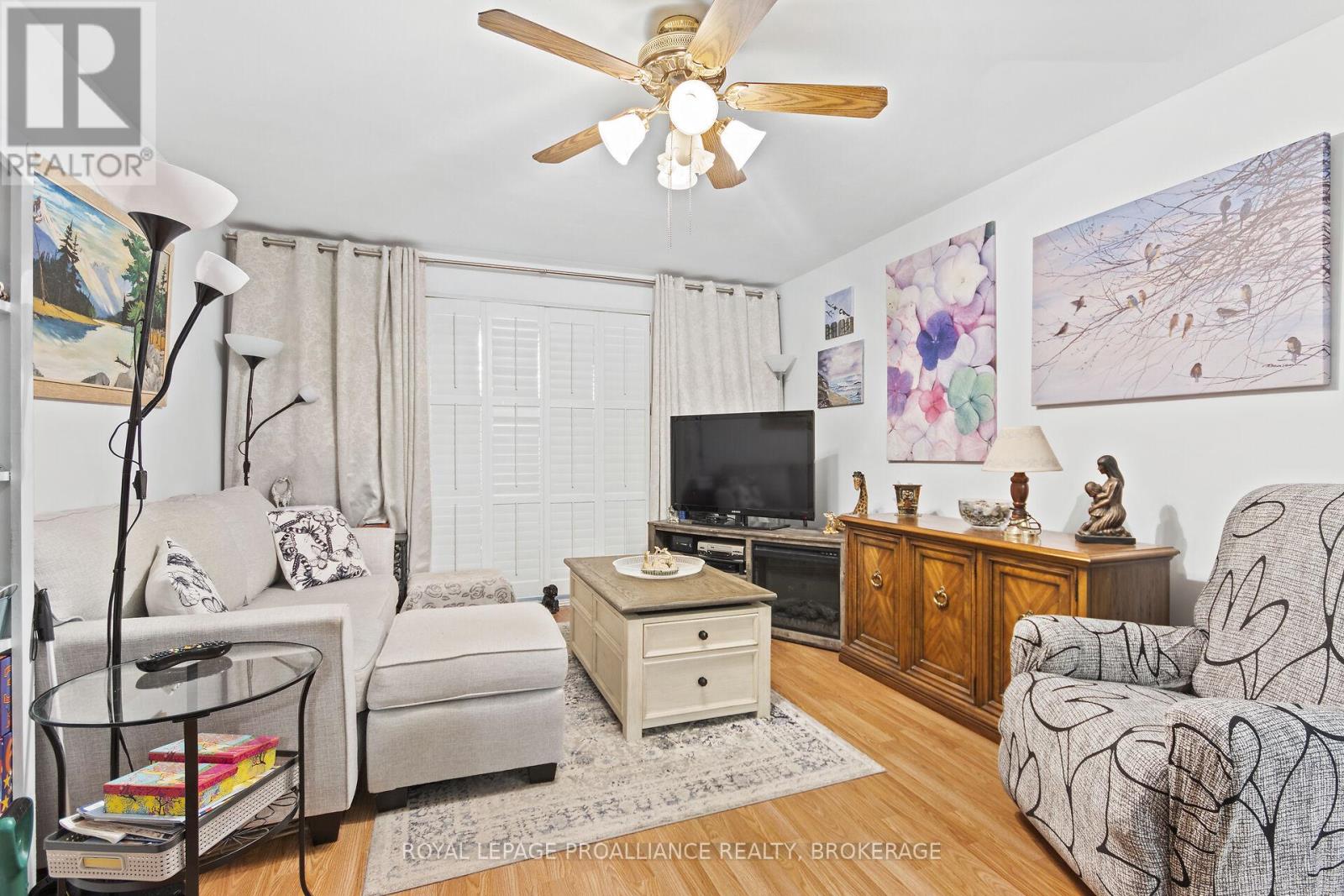 101 - 573 Armstrong Road, Kingston, Ontario  K7M 8J8 - Photo 4 - X12072497