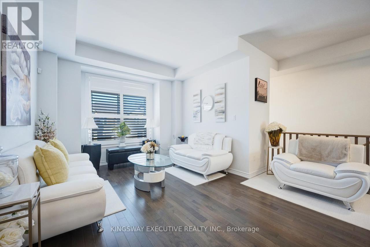 Property at 11 FLAIBANO STREET image 4