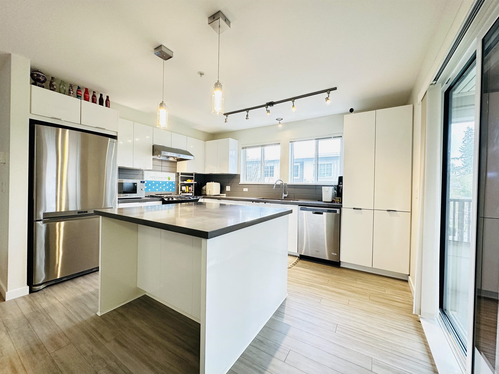 202 3323 151 Street, Surrey, British Columbia  V3Z 0L3 - Photo 7 - R2979538