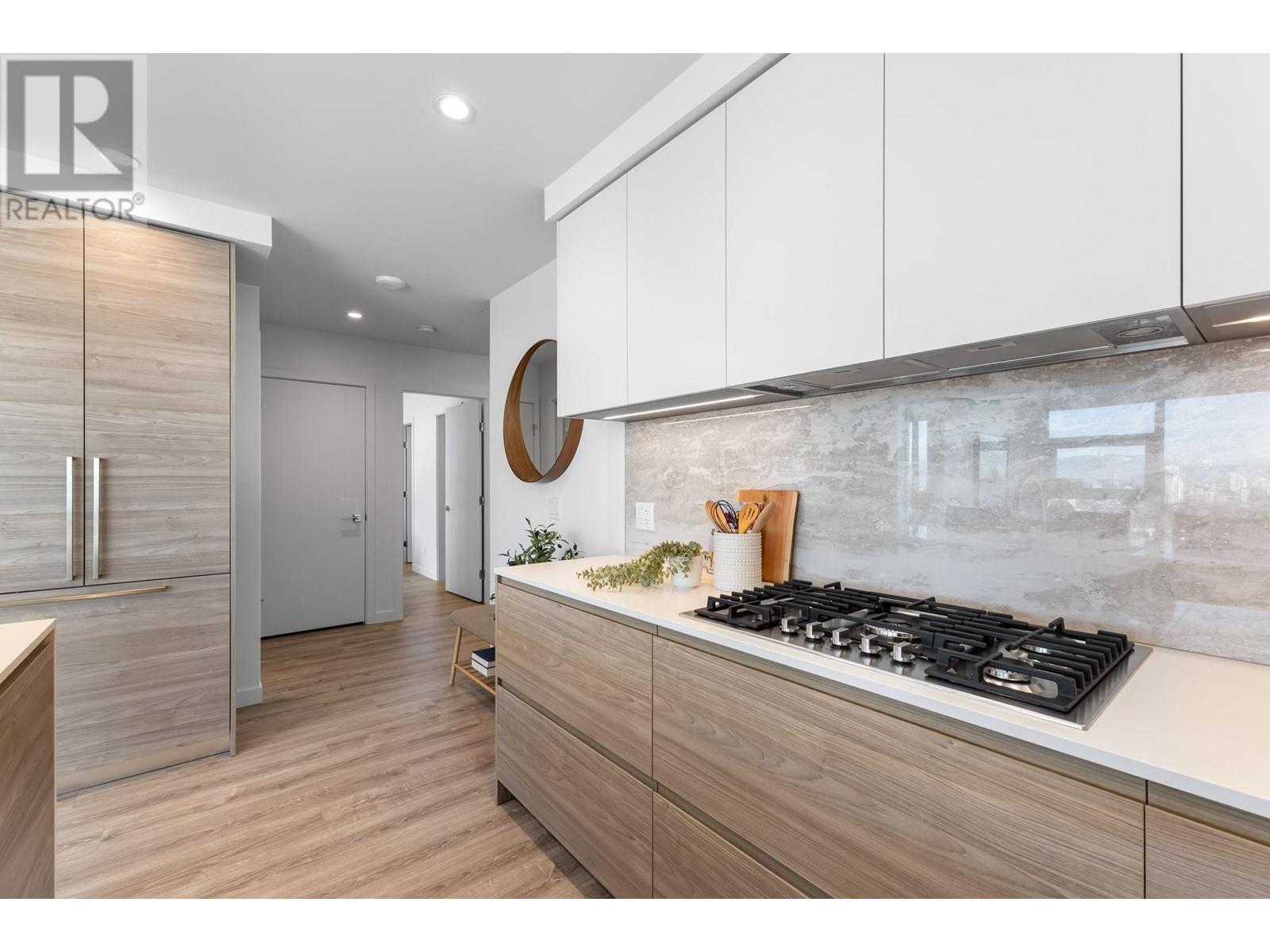 3903 680 Quayside Drive, New Westminster, British Columbia  V3M 0P2 - Photo 13 - R2962310