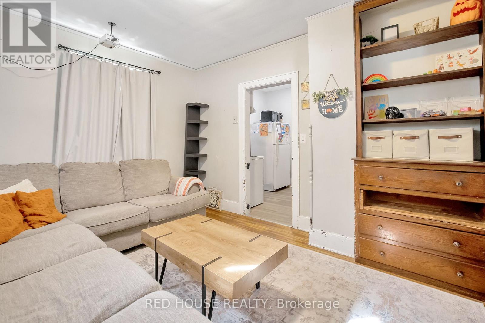 Property at 531 MCEWAN AVENUE E image 5