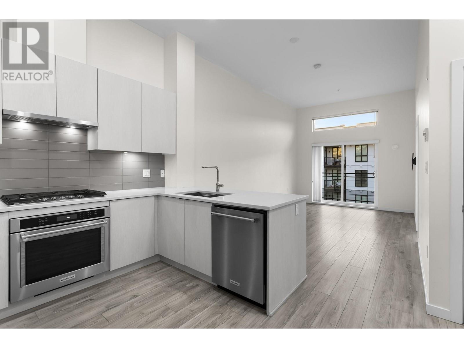 605 621 Regan Avenue, Coquitlam, British Columbia  V3J 0K1 - Photo 3 - R2987762