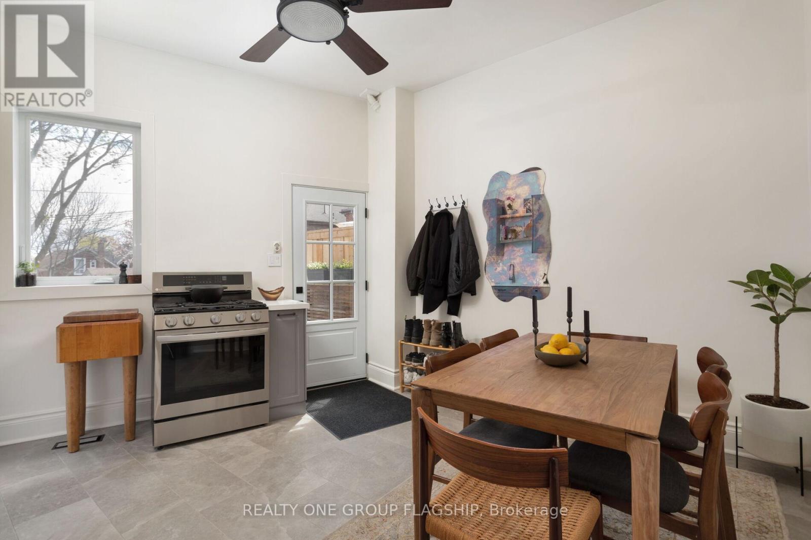 1691 Dundas Street W, Toronto, Ontario  M6K 1V2 - Photo 13 - C12072382
