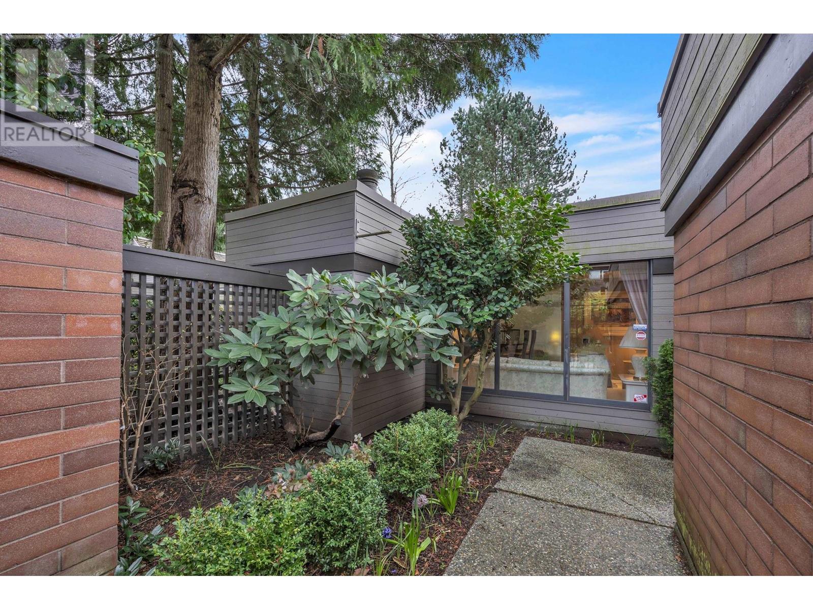 6554 Pinehurst Drive, Vancouver, British Columbia  V5X 4P1 - Photo 31 - R2983171