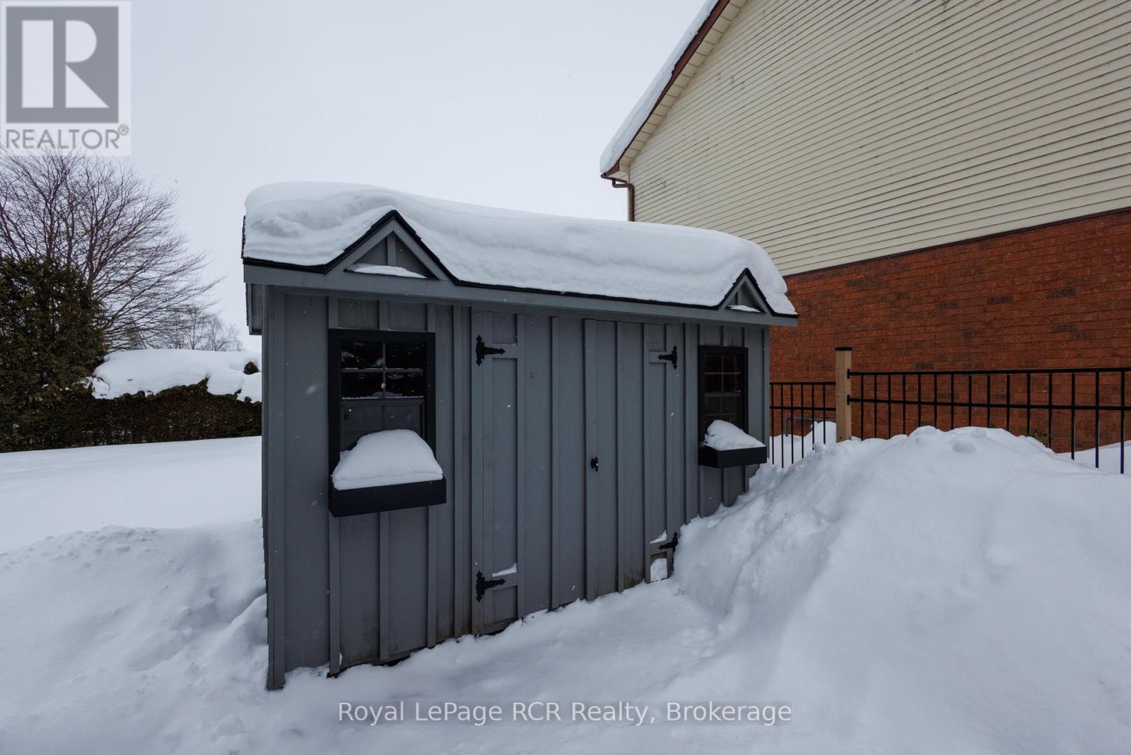 620 Elm Avenue N, North Perth, Ontario  N4W 3G2 - Photo 32 - X12026144