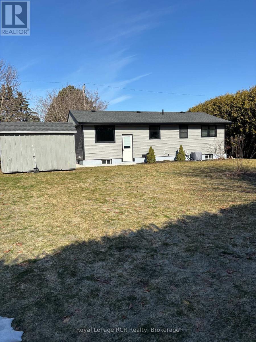 620 Elm Avenue N, North Perth, Ontario  N4W 3G2 - Photo 36 - X12026144