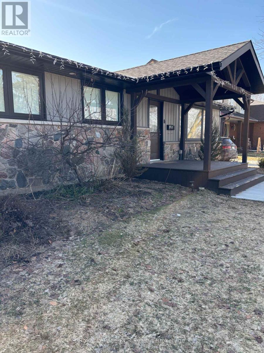 620 Elm Avenue N, North Perth, Ontario  N4W 3G2 - Photo 4 - X12026144