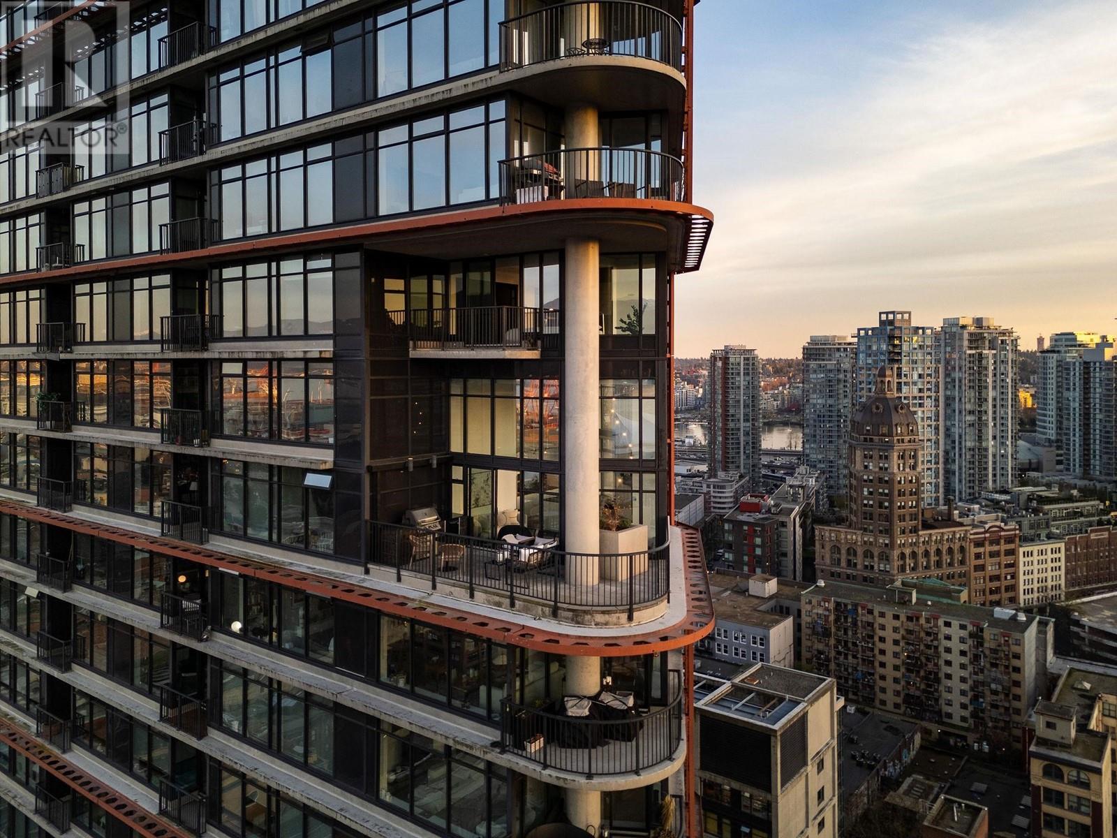 2910 128 W CORDOVA STREET, vancouver, British Columbia