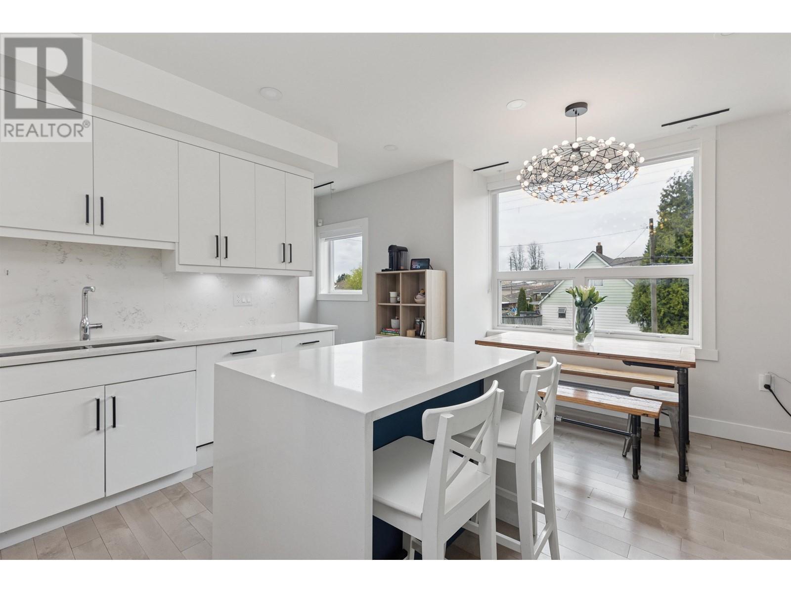 5128 Mchardy Street, Vancouver, British Columbia  V5R 4V5 - Photo 11 - R2988358