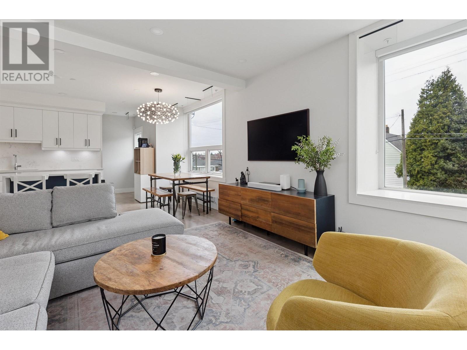 5128 Mchardy Street, Vancouver, British Columbia  V5R 4V5 - Photo 6 - R2988358