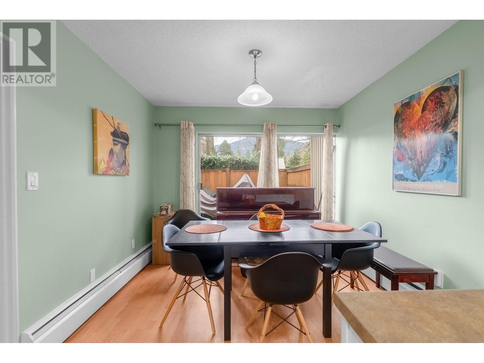 713 Westview Drive, North Vancouver, British Columbia  V7N 3X7 - Photo 6 - R2988370