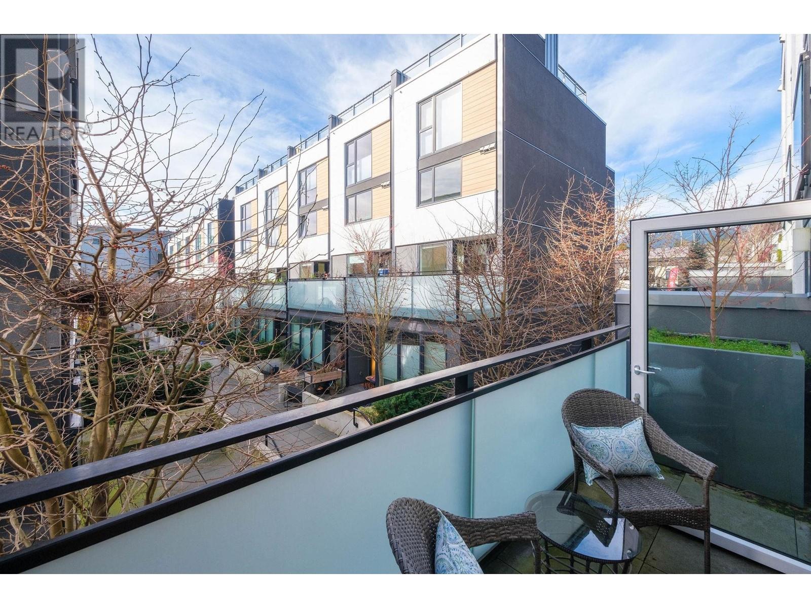 114 649 E 3rd Street, North Vancouver, British Columbia  V7L 1G6 - Photo 19 - R2988378