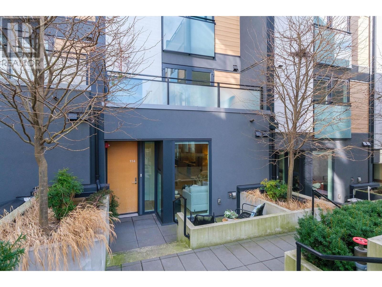 114 649 E 3rd Street, North Vancouver, British Columbia  V7L 1G6 - Photo 26 - R2988378